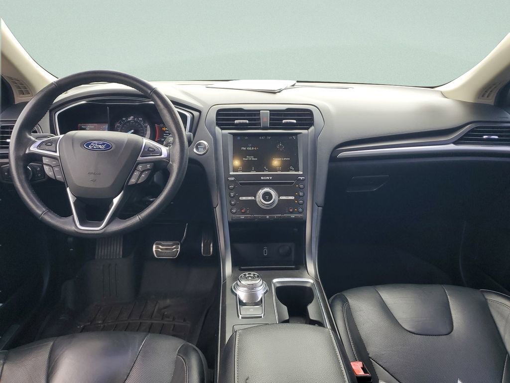 Used 2018 Ford Fusion Titanium image 14