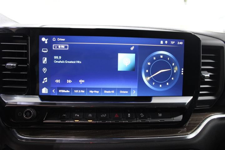 Used 2024 Chevrolet Silverado 1500 RST AWD/4WD image 3