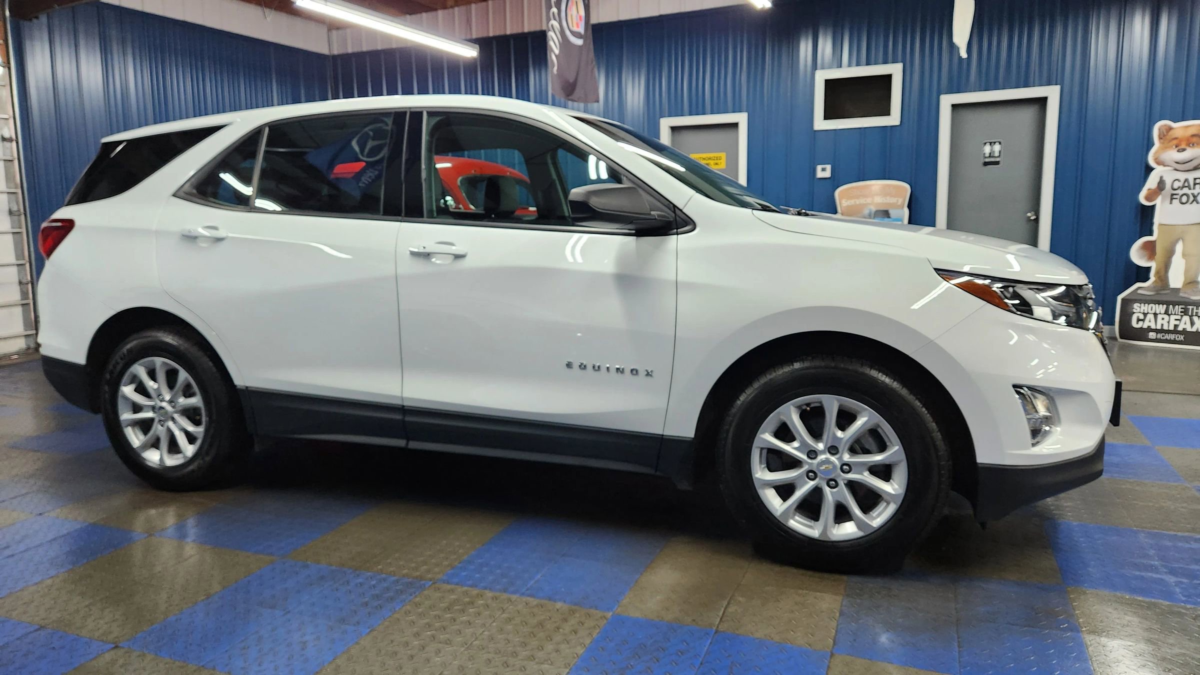 Used 2019 Chevrolet Equinox LS image 63