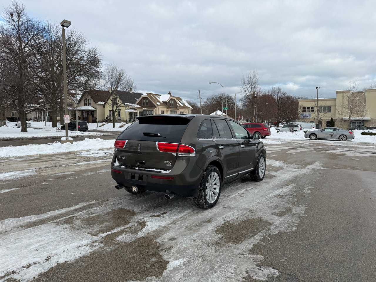 Used 2011 Lincoln MKX AWD w/ 102A Rapid Spec Order Code image 7