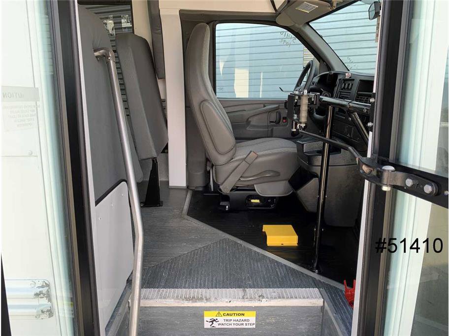 Used 2015 Chevrolet Express 3500 w/ School Bus Package image 22