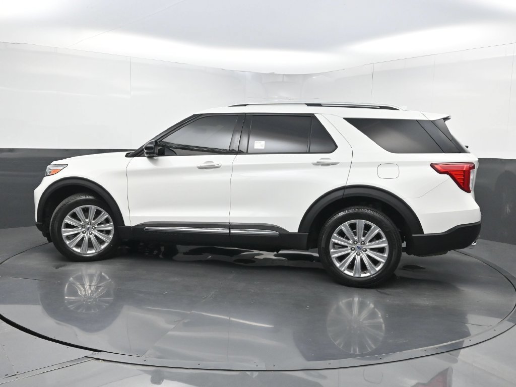 Used 2022 Ford Explorer Limited w/ Equipment Group 301A AWD/4WD image 44
