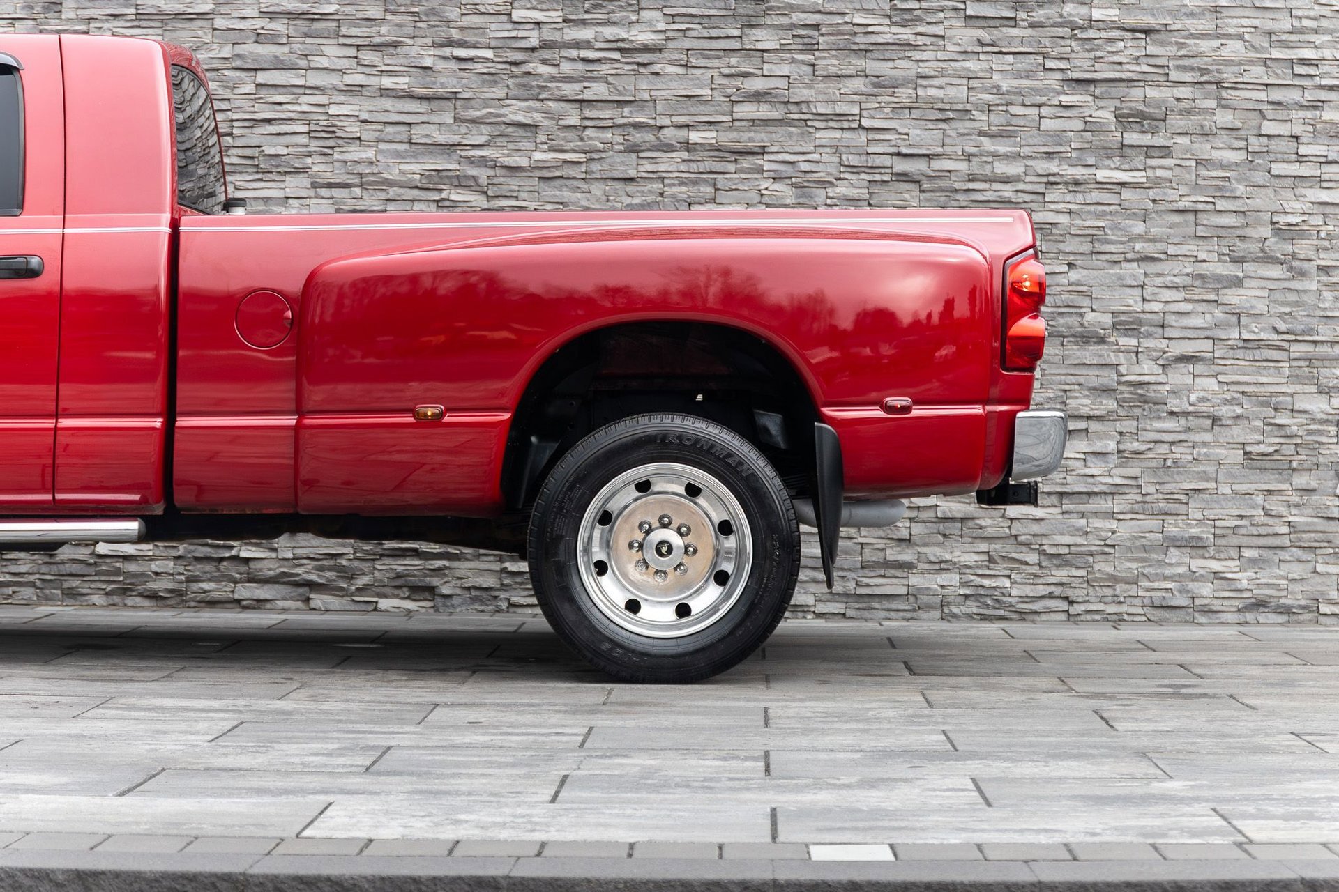 Used 2007 Dodge Ram 3500 Truck SLT w/ Light Group image 15