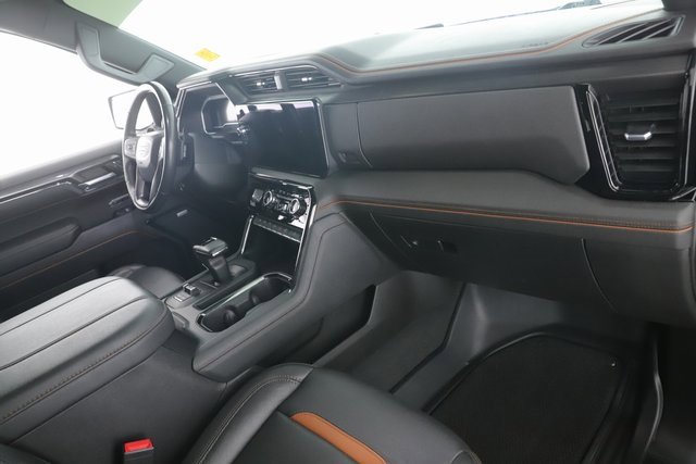 Used 2023 GMC Sierra 1500 AT4 w/ Technology Package image 31