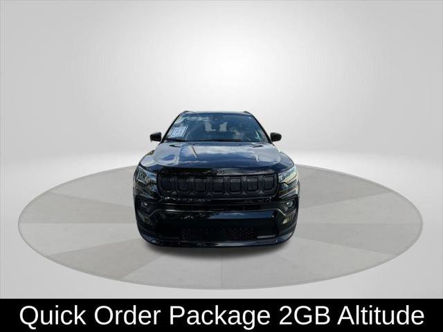 Certified 2022 Jeep Compass Altitude image 3