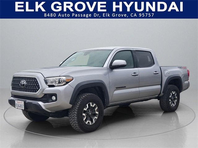 Used 2019 Toyota Tacoma TRD Off-Road image 1