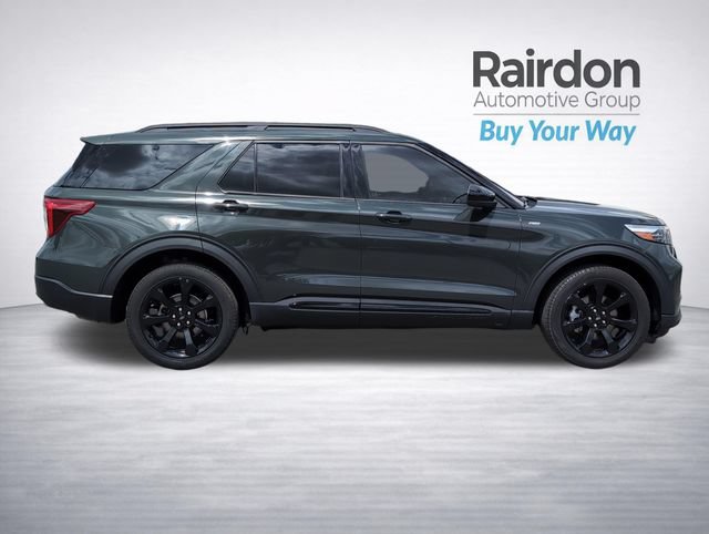 Used 2023 Ford Explorer ST-Line w/ Class IV Trailer Tow Package AWD/4WD image 8