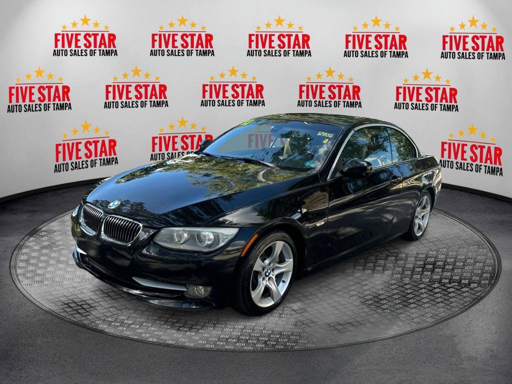 Used 2013 BMW 335i Convertible image 3