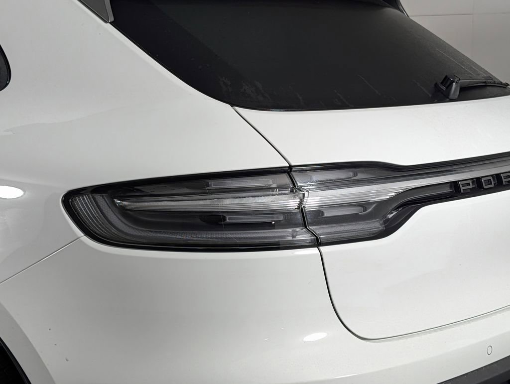 New 2026 Porsche Macan Turbo AWD/4WD image 16