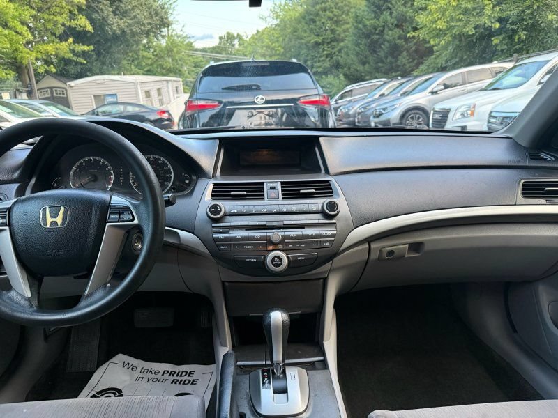 Used 2012 Honda Accord LX image 11