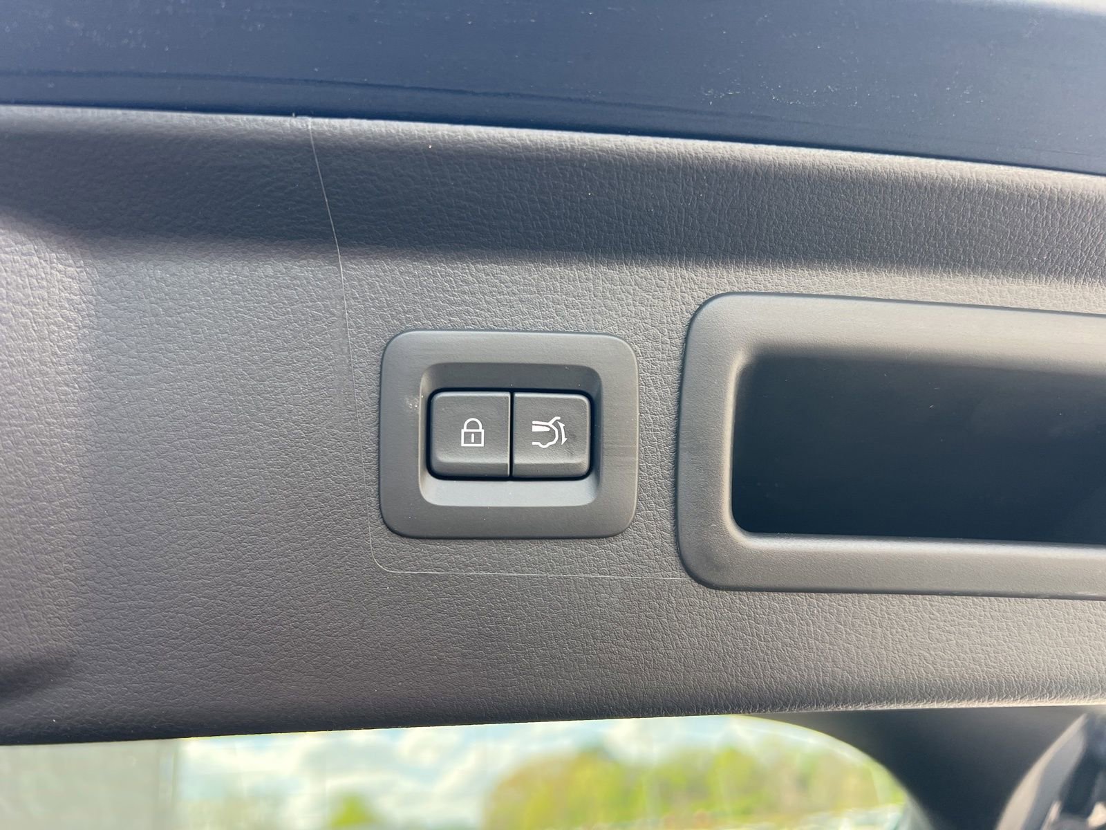 Certified 2026 MAZDA CX-50 AWD 2.5 S w/ Cargo Package image 35