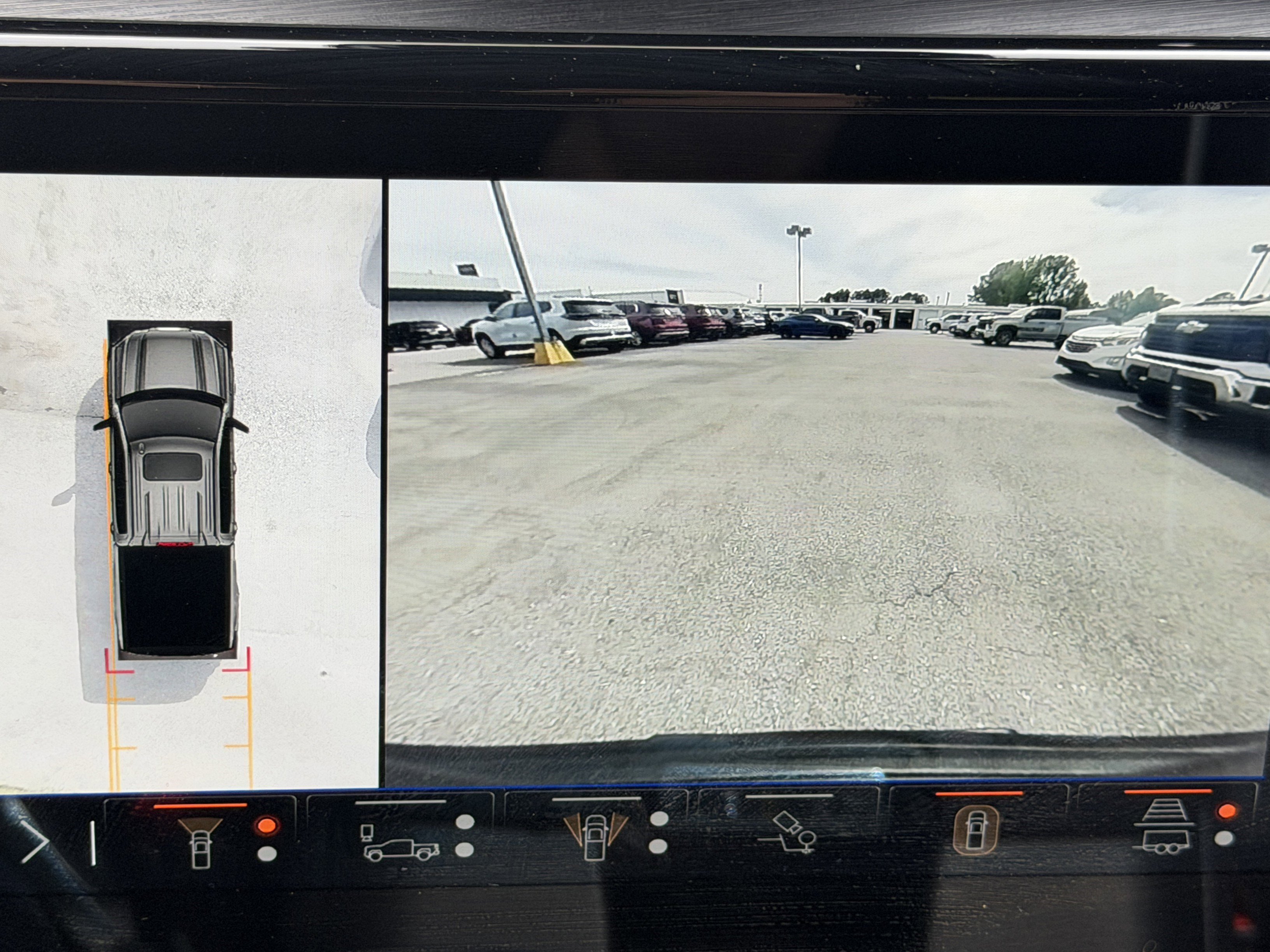 Used 2024 GMC Sierra 1500 AT4X AWD/4WD image 13