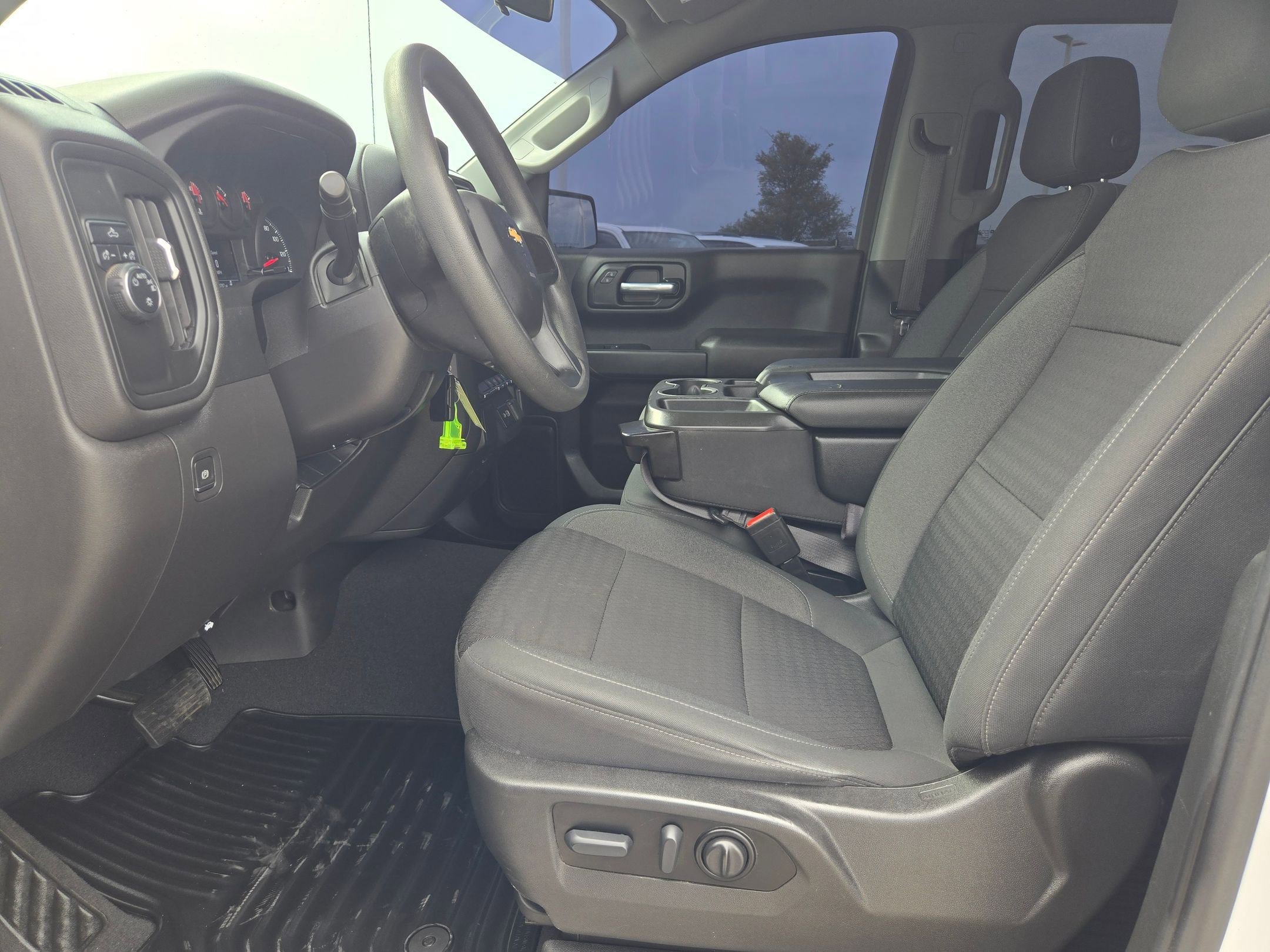 Certified 2022 Chevrolet Silverado 1500 Custom image 9