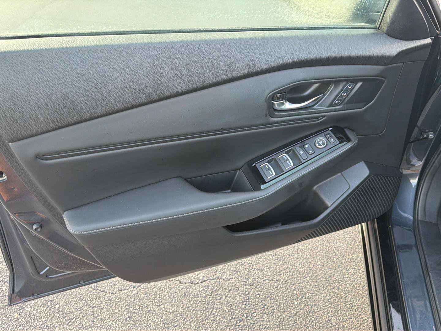 Used 2023 Honda Accord Touring image 16