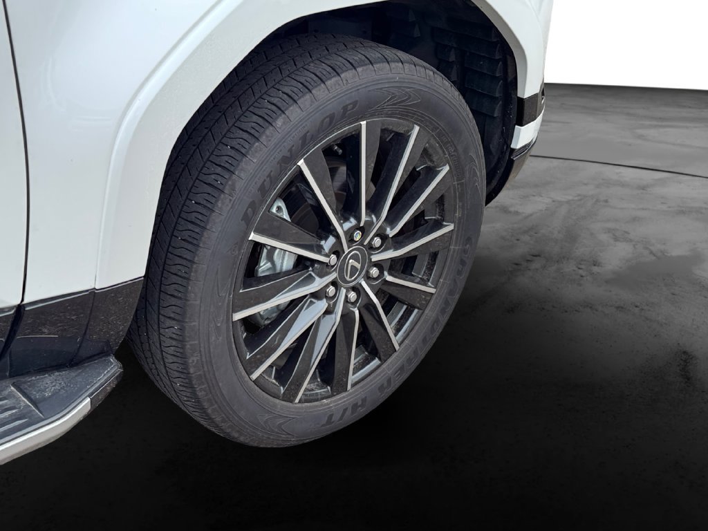 Used 2025 Lexus GX 550 w/ Accessory Package (Z1) AWD/4WD image 13