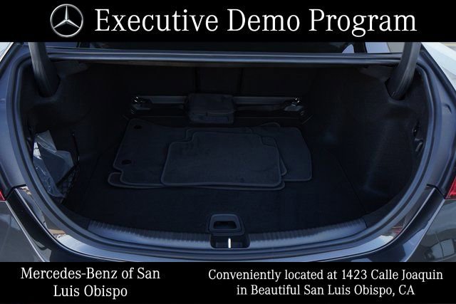 Used 2025 Mercedes-Benz C 300 Sedan image 8