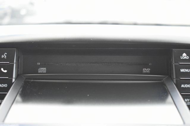 Used 2013 Dodge Grand Caravan SXT w/ Rear Park Assist Pkg image 24