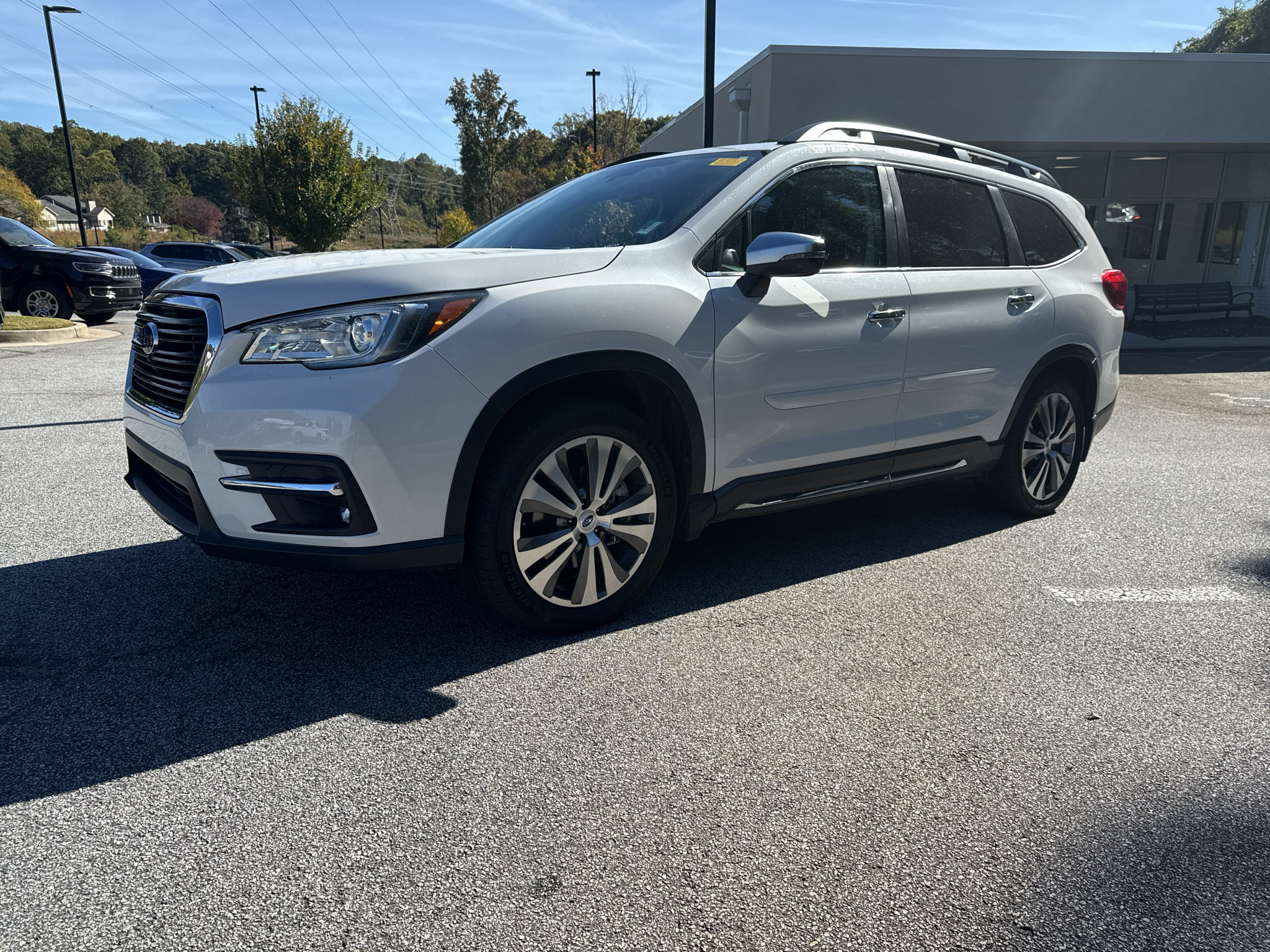 Used 2020 Subaru Ascent Touring w/ Popular Package #2A AWD/4WD image 1