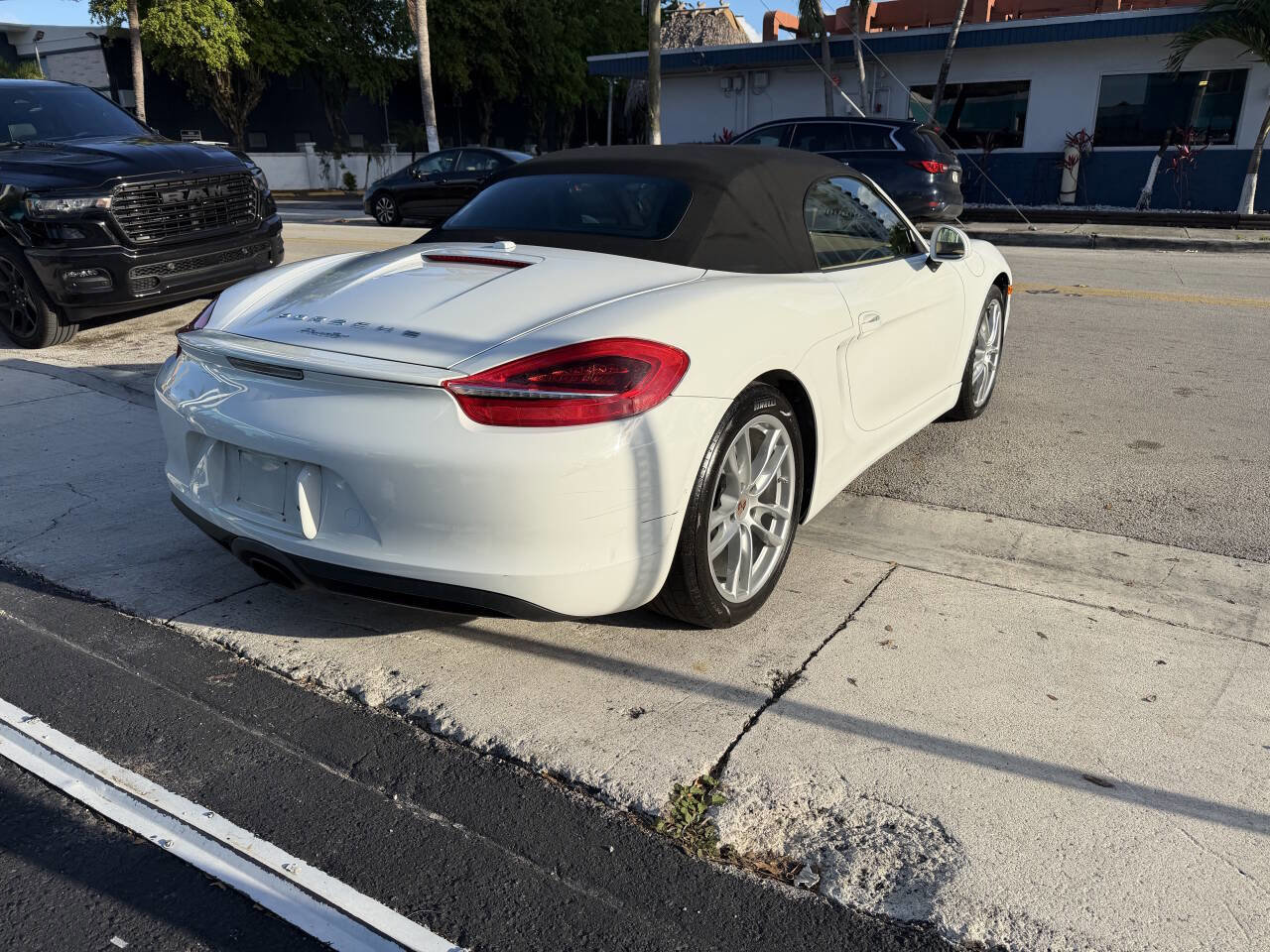 Used 2015 Porsche Boxster Base 2dr Convertible image 3