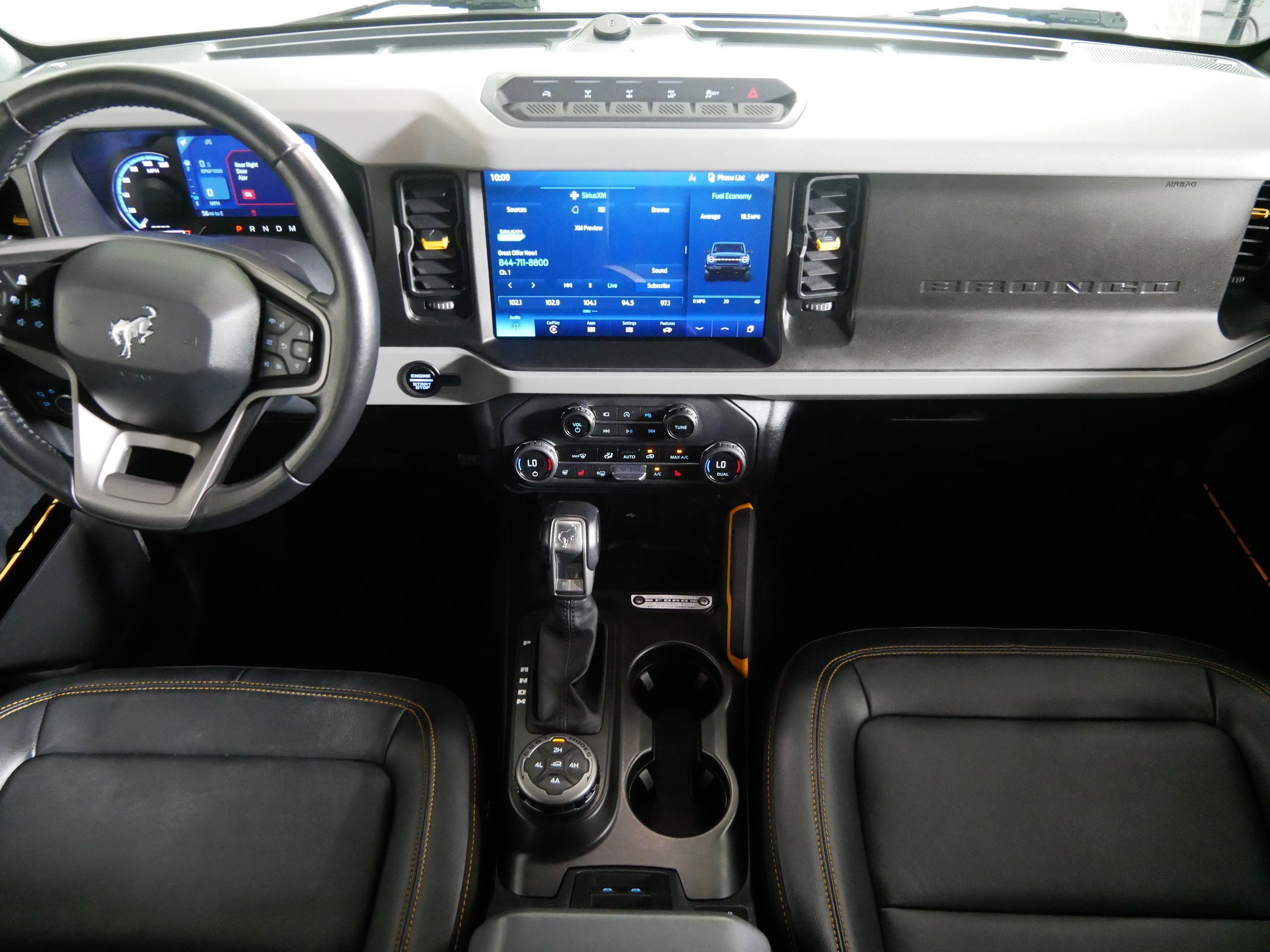 Used 2023 Ford Bronco Badlands AWD/4WD image 10