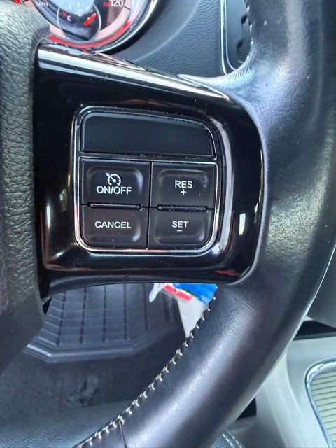 Used 2017 Dodge Grand Caravan SXT FWD image 20