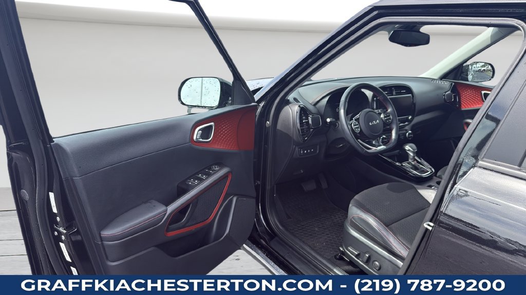 Used 2024 Kia Soul GT-Line w/ Option Group 020 FWD image 24