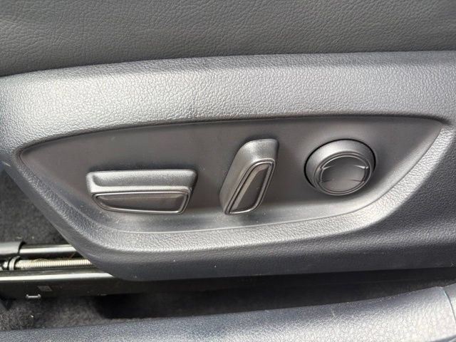 Used 2024 Toyota Camry SE FWD image 17