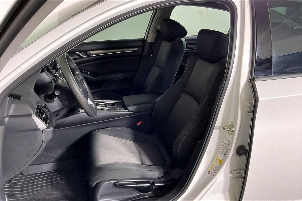 Used 2019 Honda Accord LX image 24