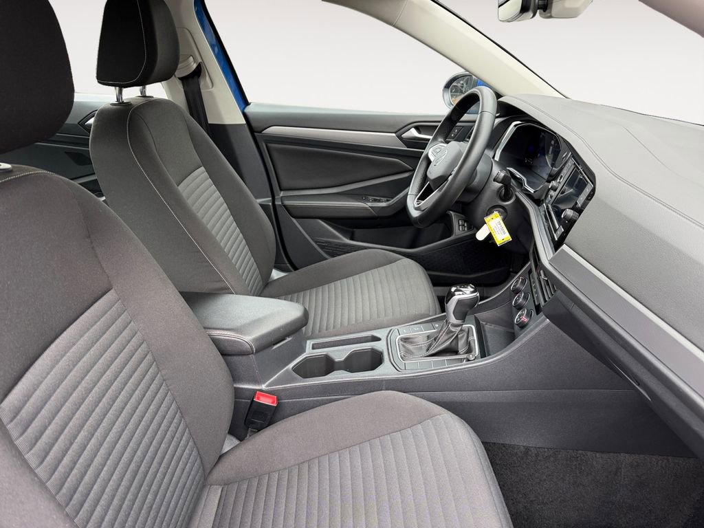 Used 2024 Volkswagen Jetta S FWD image 15