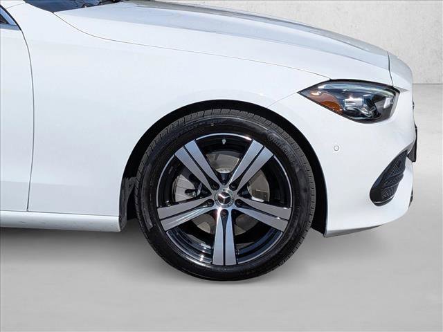 Used 2025 Mercedes-Benz C 300 4MATIC Sedan image 25