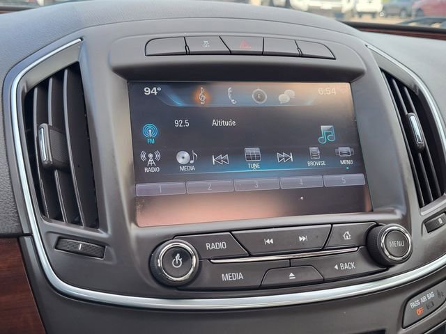 Used 2017 Buick Regal Sport Touring FWD image 16