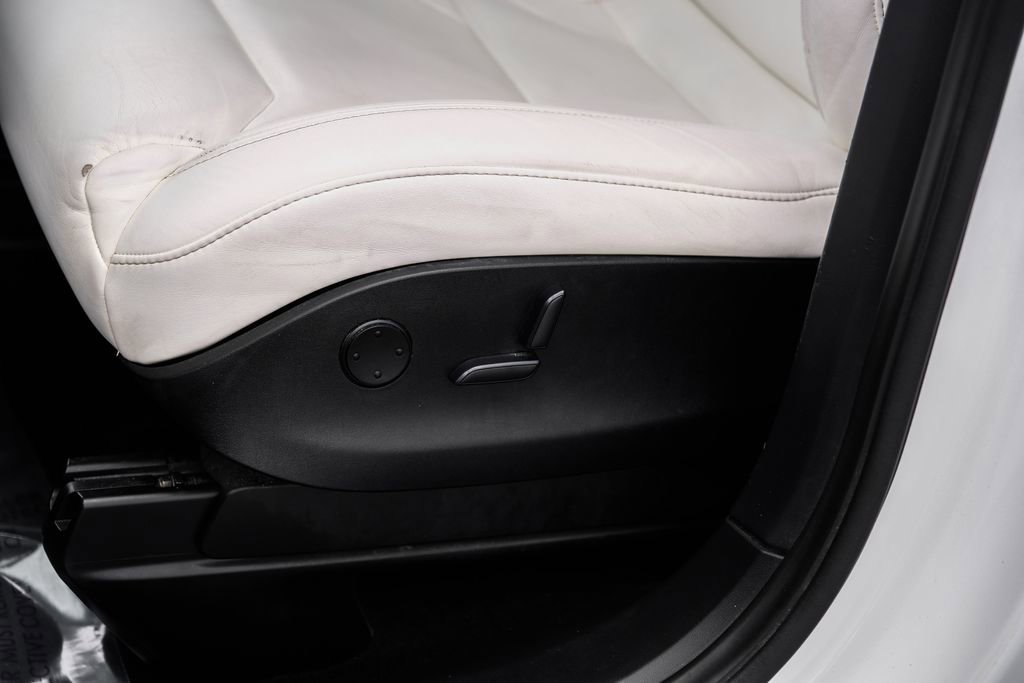 Used 2017 Tesla Model X 75D AWD/4WD image 40