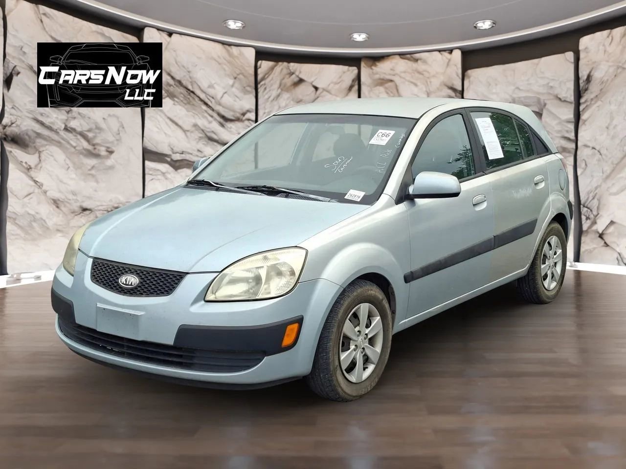 Used 2008 Kia Rio5 FWD image 3