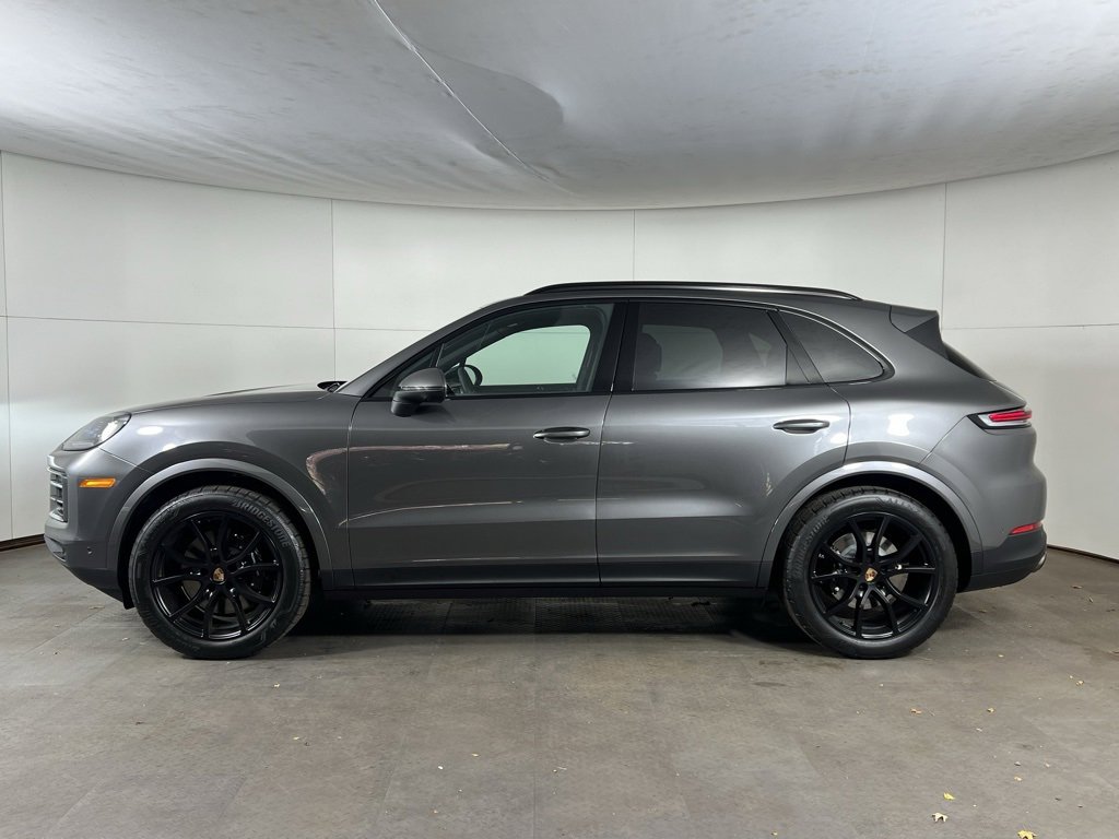 Certified 2026 Porsche Cayenne image 2