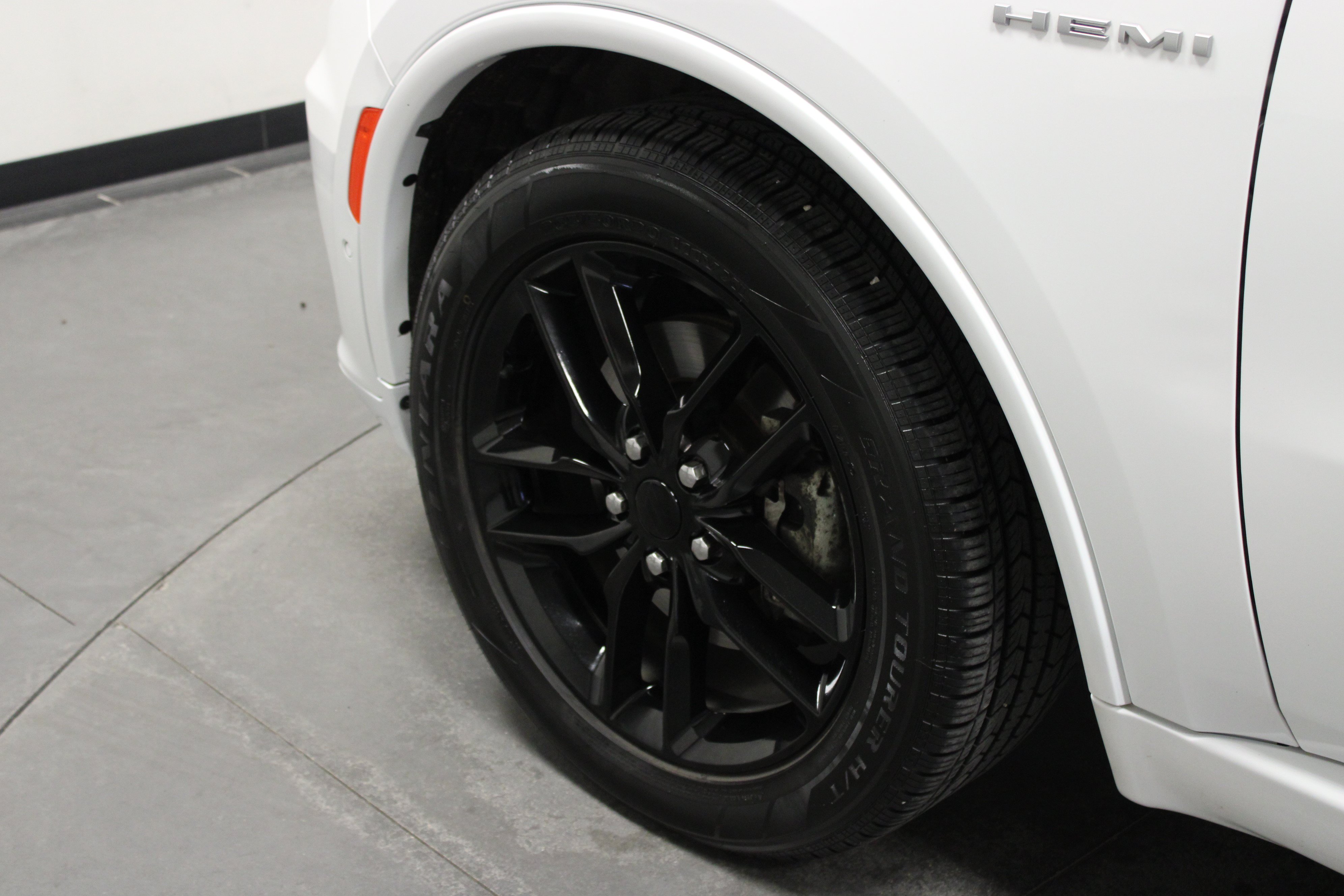 Used 2025 Dodge Durango R/T AWD/4WD image 10