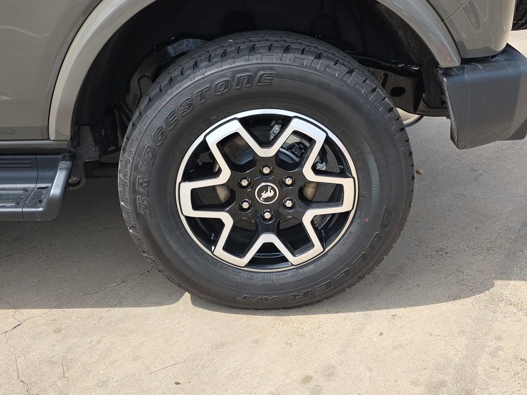 New 2026 Ford Bronco Outer Banks image 29