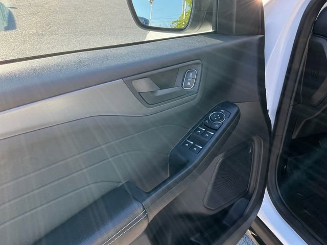 Used 2023 Ford Escape Active AWD/4WD image 11