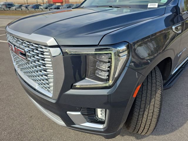 Used 2021 GMC Yukon Denali w/ Advanced Technology Package image 27