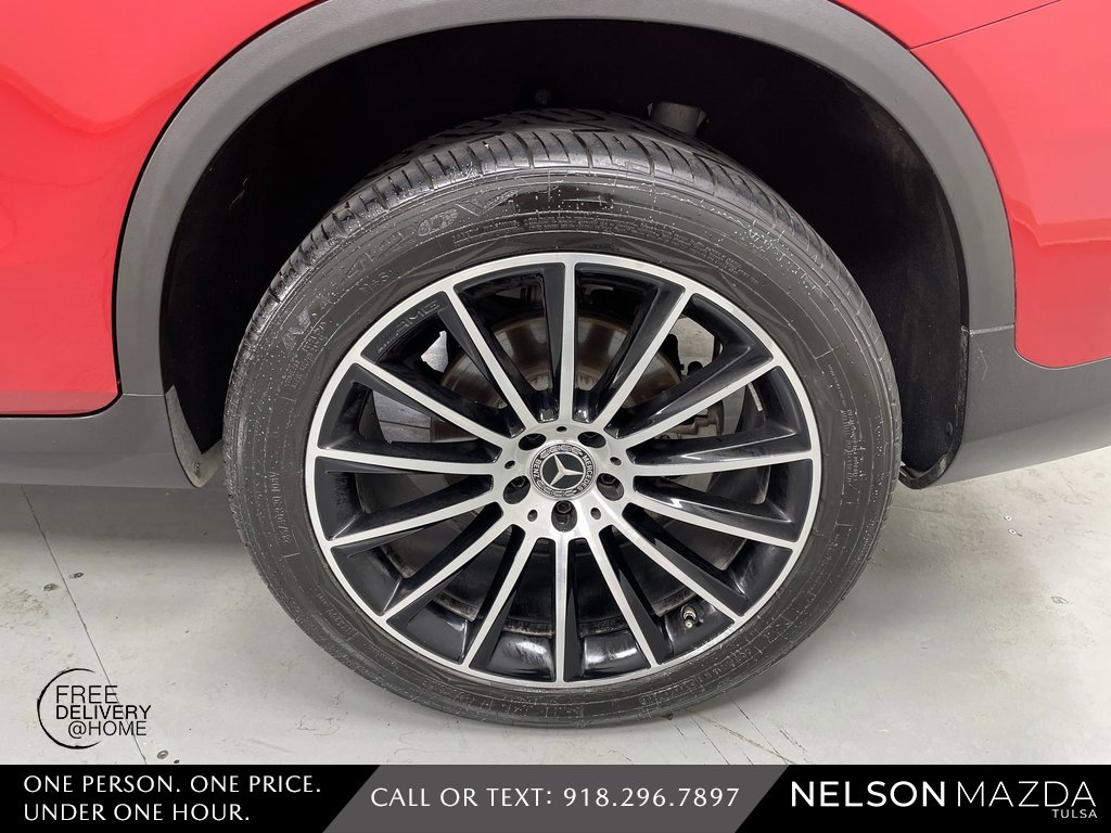 Used 2021 Mercedes-Benz GLC 300 4MATIC Coupe image 12