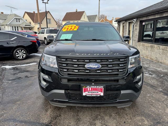 Used 2016 Ford Explorer Sport w/ Equipment Group 401A image 2