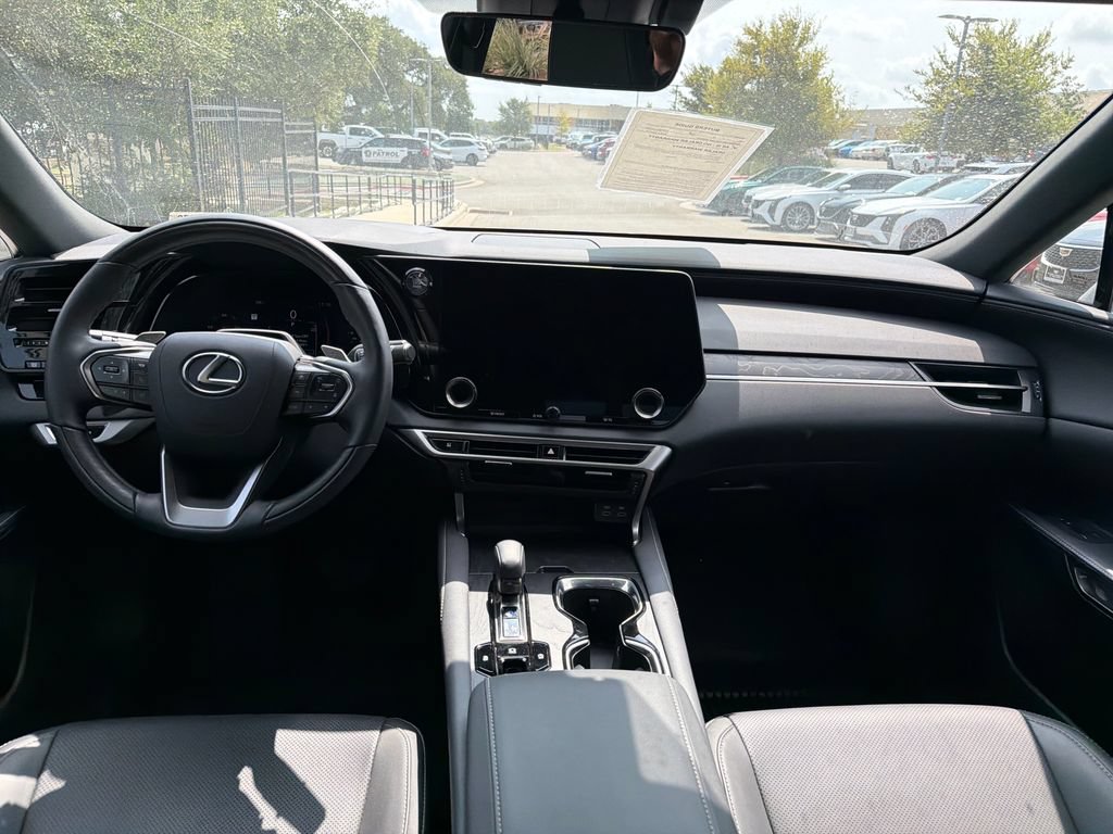 Used 2025 Lexus RX 350 Premium w/ Convenience Package FWD image 33