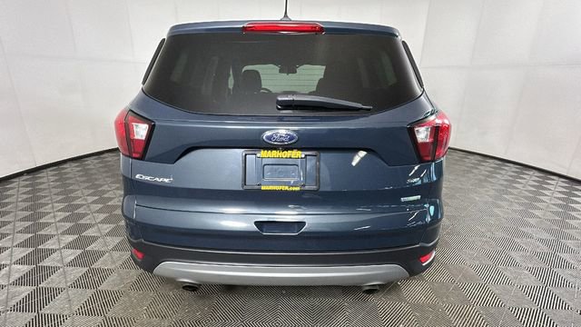 Used 2019 Ford Escape SE FWD image 4