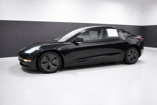 Used 2020 Tesla Model 3 Long Range image 2