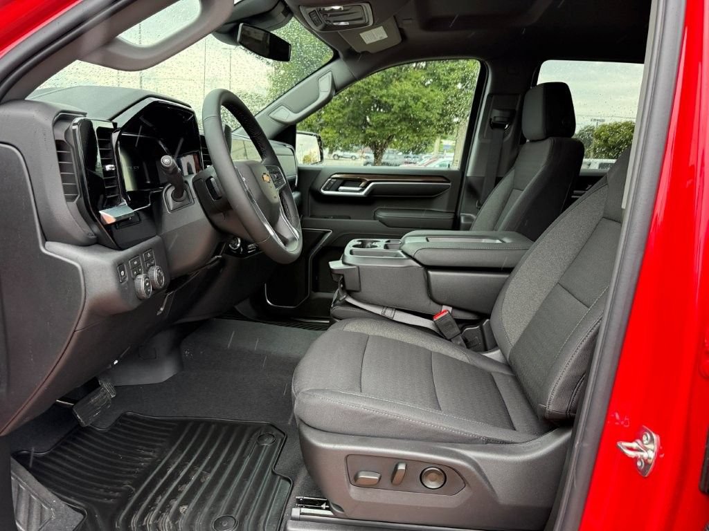 New 2026 Chevrolet Silverado 1500 LT AWD/4WD image 11