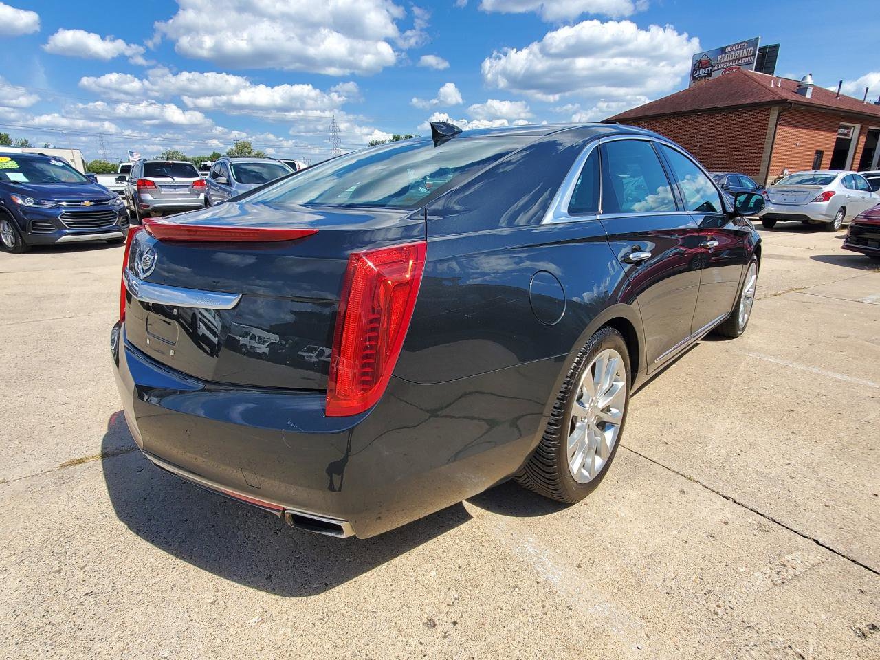 Used 2015 Cadillac XTS Luxury w/ Driver Awareness Package FWD image 6