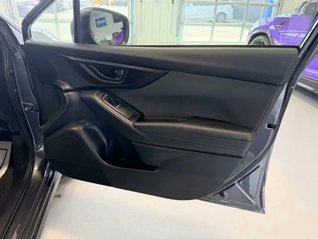 Used 2021 Subaru Crosstrek 2.0i Premium w/ Moonroof Package AWD/4WD image 23