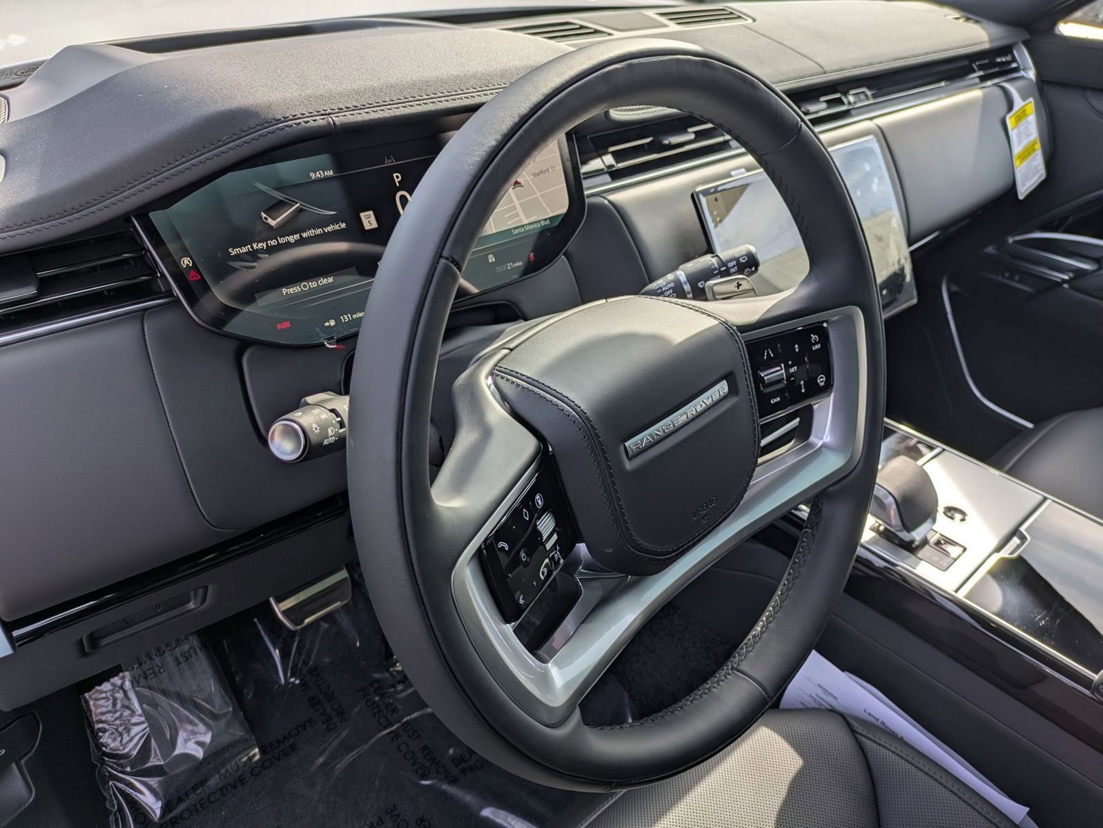 New 2026 Land Rover Range Rover Long Wheelbase SE image 13