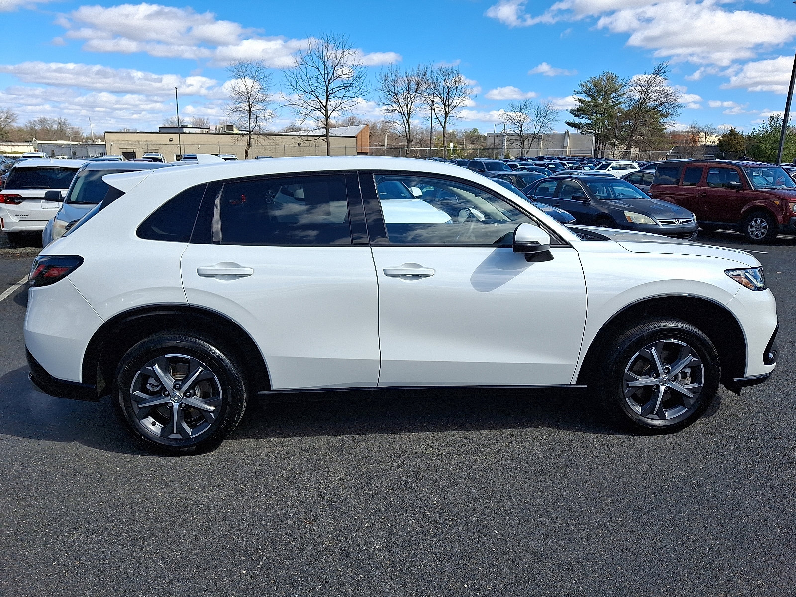 Used 2023 Honda HR-V EX-L image 7