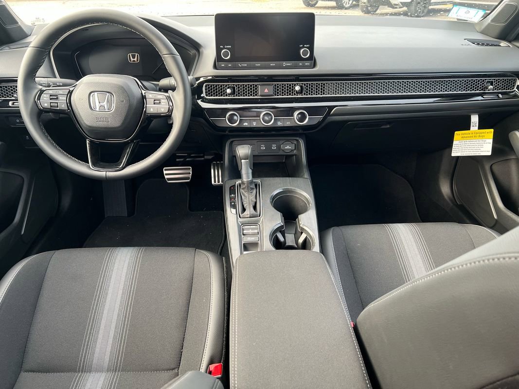 Used 2025 Honda Civic Sport image 11