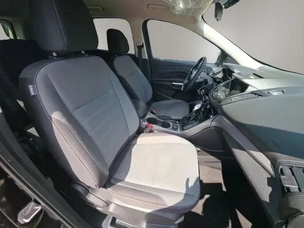 Used 2016 Ford Escape SE w/ Equipment Group 201A AWD/4WD image 22